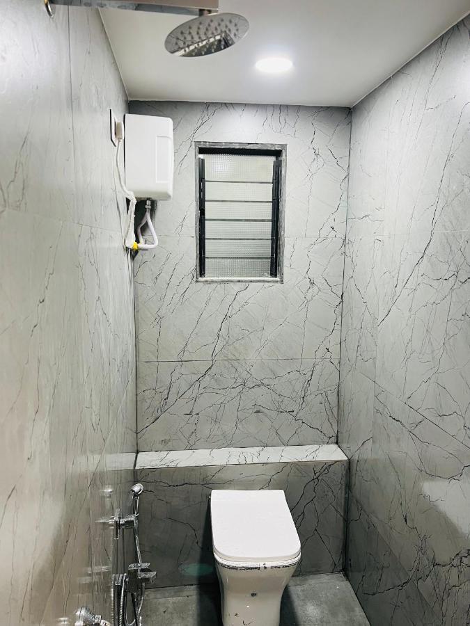 Hotel New City Light Surate Exterior foto